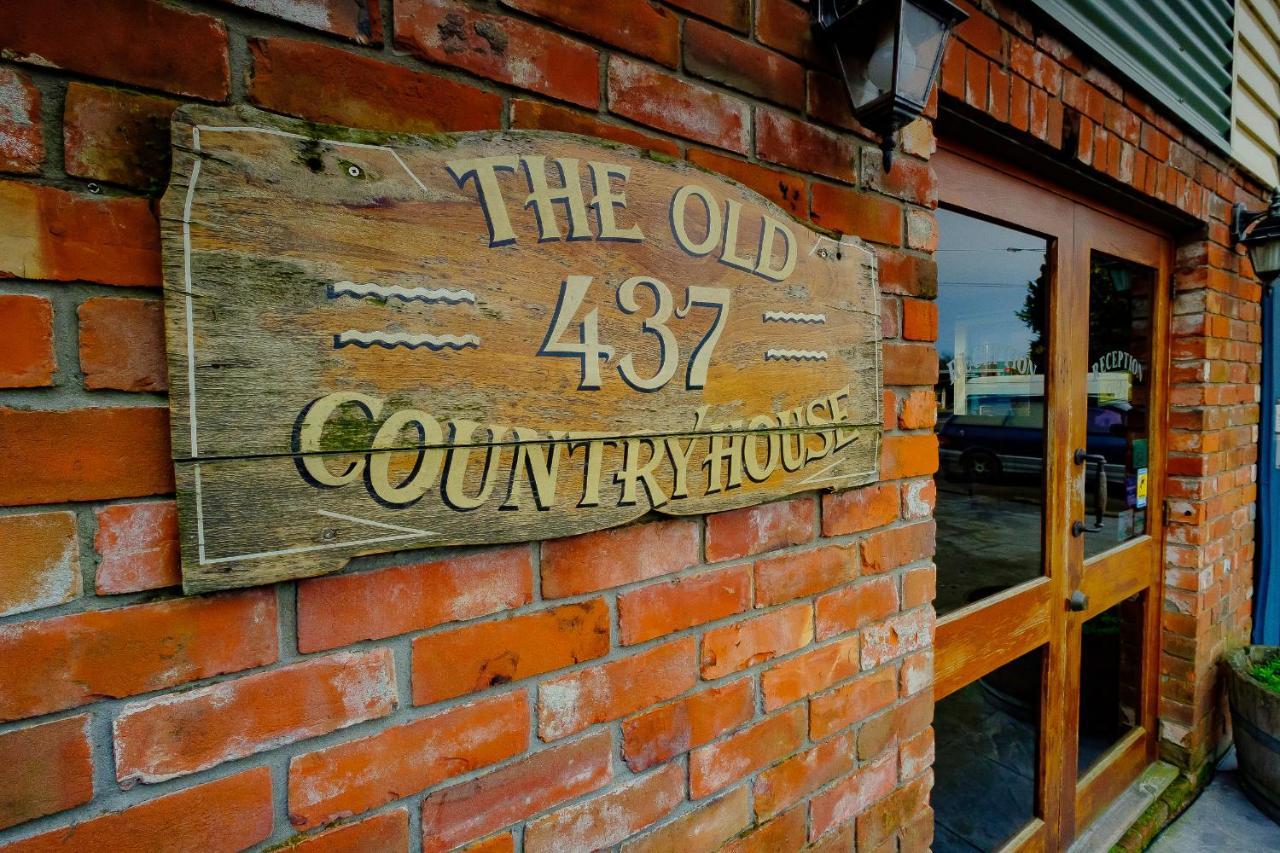 The Old Countryhouse Christchurch Exterior photo